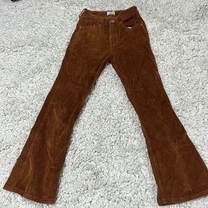 Hi rise, skinny flare, brown corduroy pants